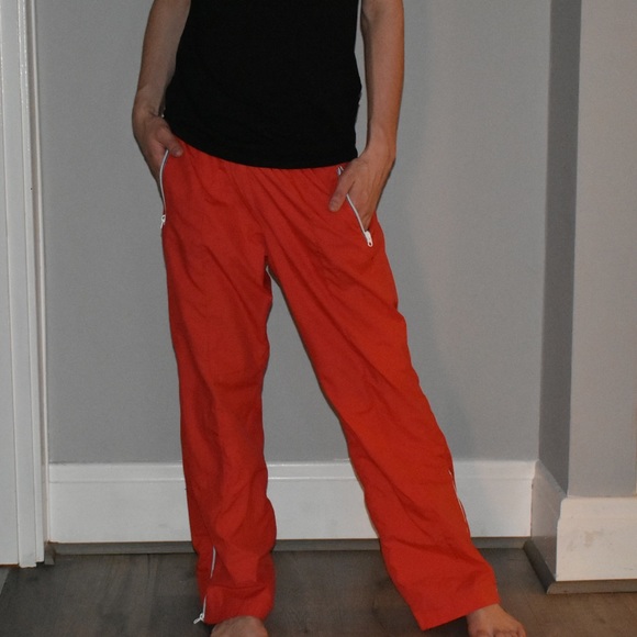 Old Navy windbreaker sweatpants with bottom flare - Picture 1 of 6